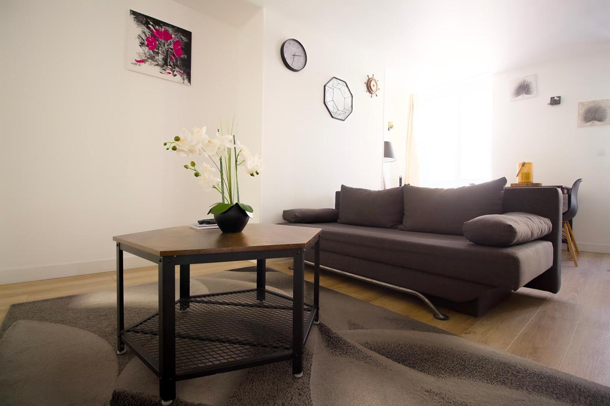 Triplex Lumineux A Cherbourg, Hyper Centre, 2 Pas Du Port & Vie Nocturne, Intendance Luxury Host Zewnętrze zdjęcie